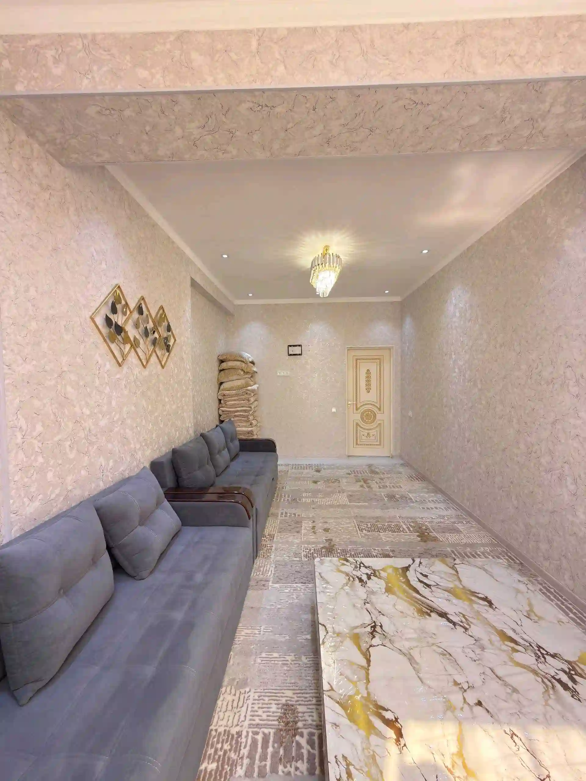 2-к квартира, 11 этаж, 72 м², 33Мкр
