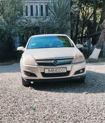 Opel Astra h 2009