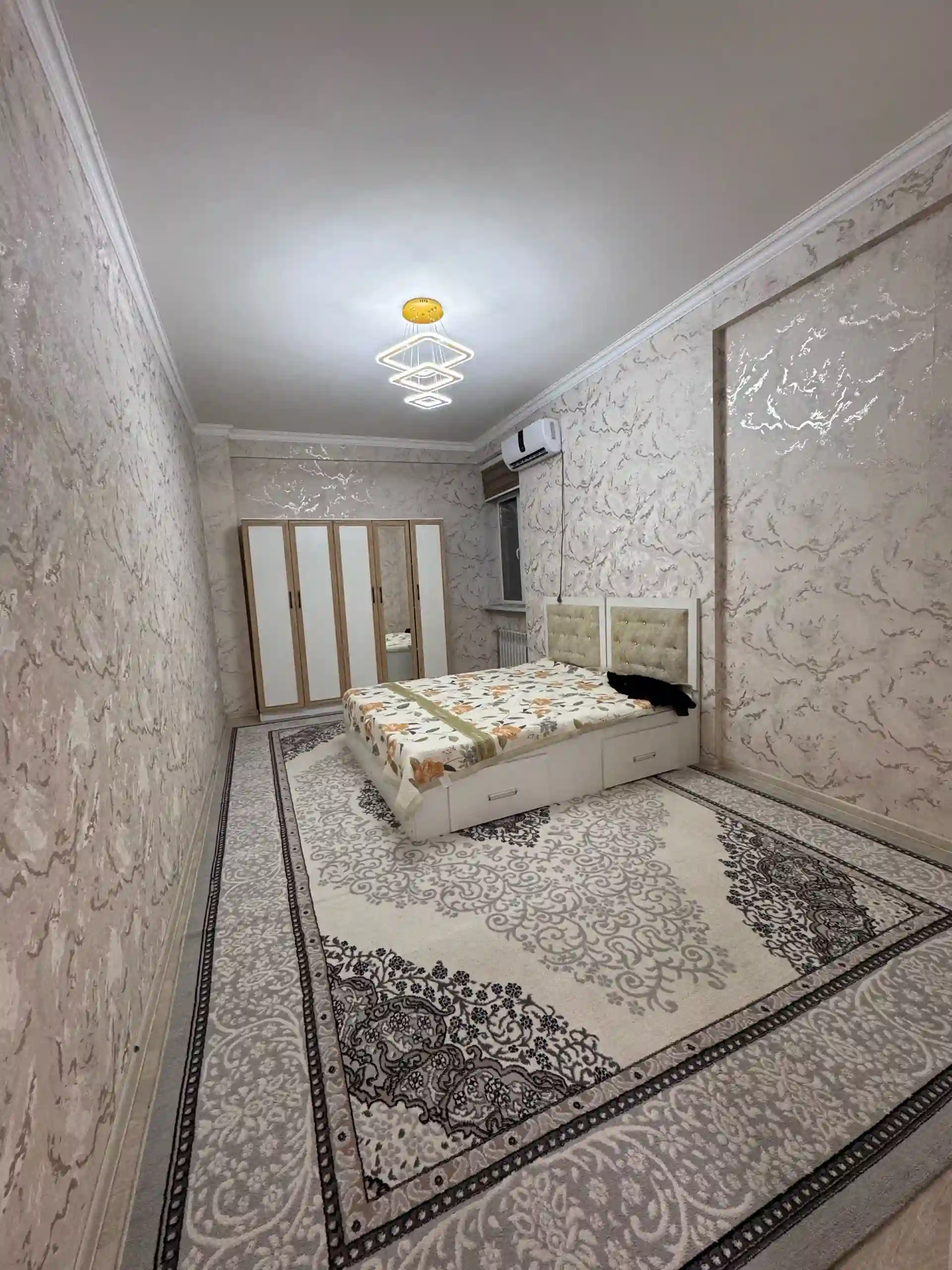 2-к квартира, 2 этаж, 65 м², Исмоили Сомони