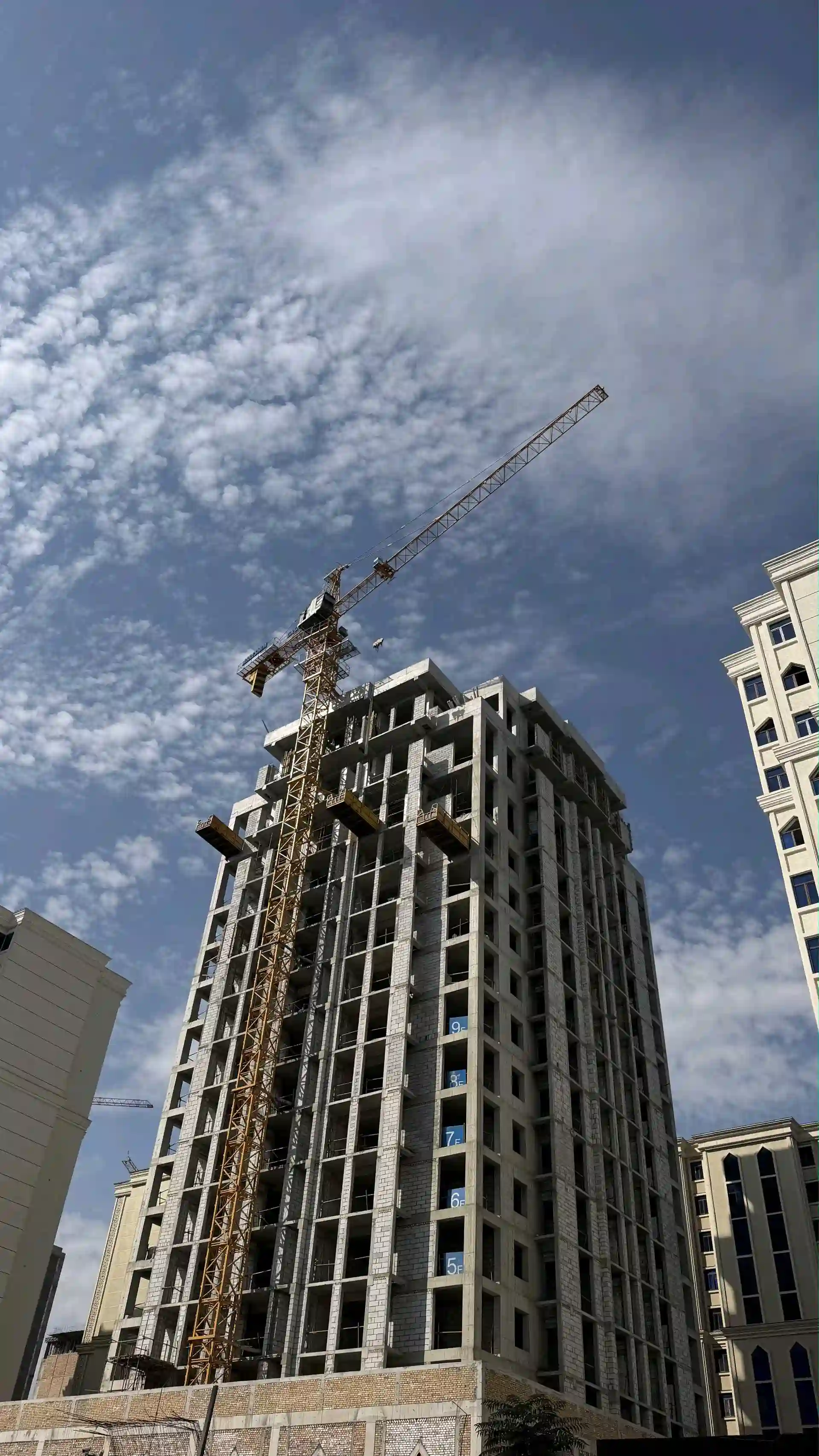 1-к квартира, 9 этаж, 28 м², Фирдавси